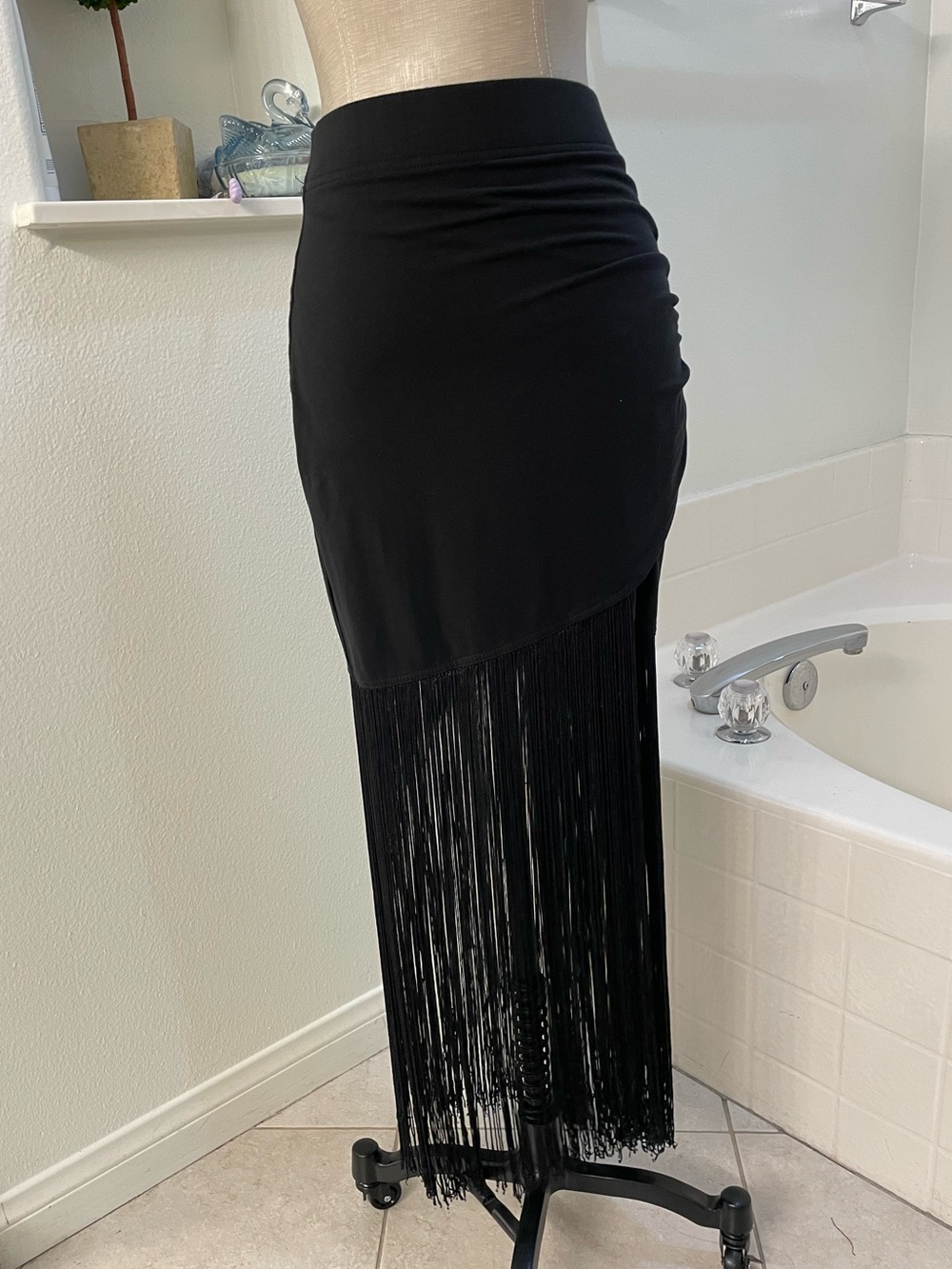 Vintage Black Fringe Asymmetric Maxi Skirt flapper